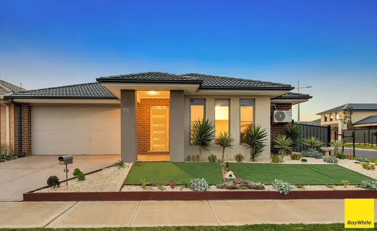 15 Thorngrove Street, Truganina VIC 3029