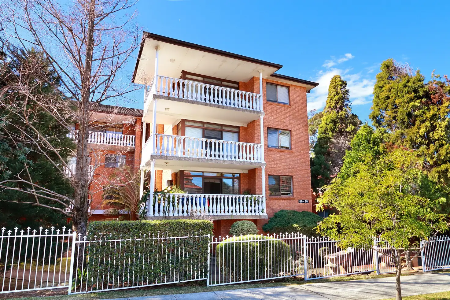 Main view of Homely unit listing, 2/86 Woids Avenue, Allawah NSW 2218