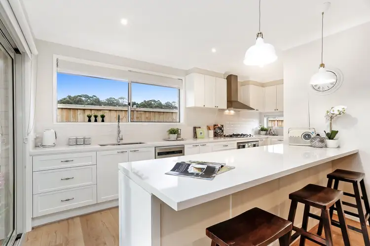 Fifth view of Homely house listing, 2 Cassara Way, Greenvale VIC 3059