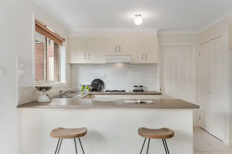 Sixth view of Homely unit listing, 2/85 Pine Street, Reservoir VIC 3073