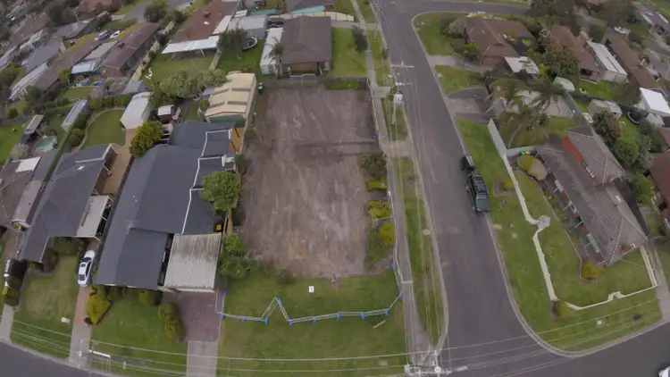 22 Cockatoo Drive, Carrum Downs VIC 3201