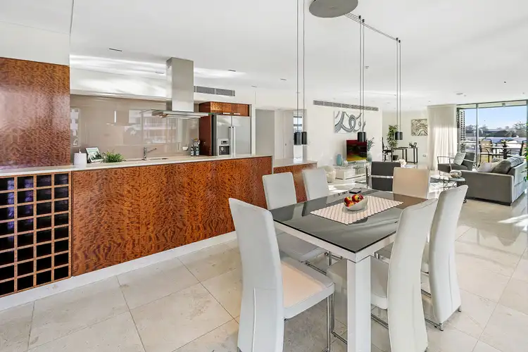 Sixth view of Homely apartment listing, 3/20 Hughes Avenue, Main Beach QLD 4217