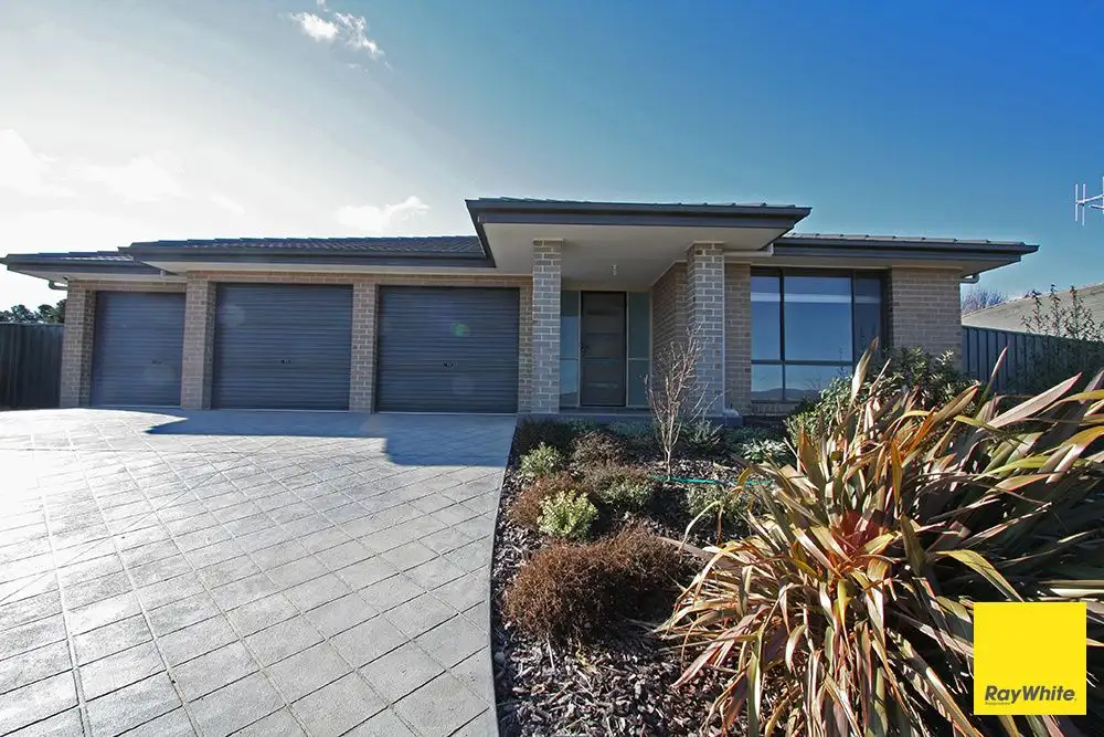 Main view of Homely house listing, 3 Lithgow Place, Bungendore NSW 2621
