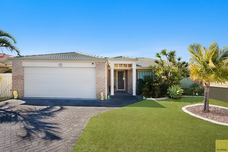 8 Witonga Drive, Yamba NSW 2464
