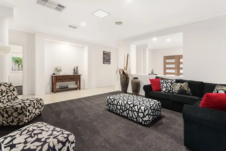 Second view of Homely house listing, 20 Stockmans Circuit, Pakenham VIC 3810