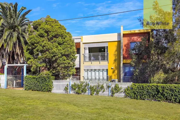 15/22-24 Parkside Lane, Westmead NSW 2145