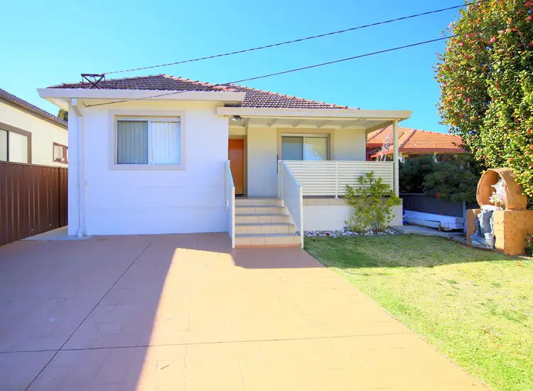 14 Linden Avenue, Punchbowl NSW 2196