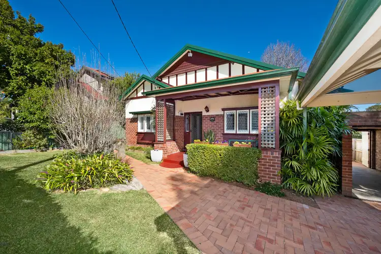 6 River Road West, Longueville NSW 2066