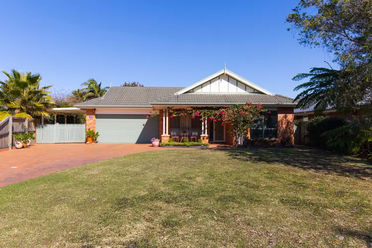 30 Admiralty Avenue, Tea Gardens NSW 2324