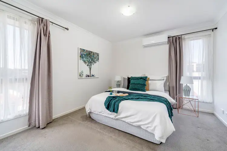 Fifth view of Homely house listing, 39 John James Loop, Macgregor ACT 2615