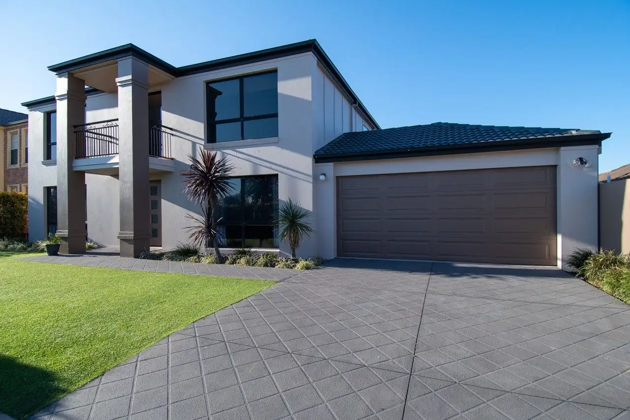 Main view of Homely house listing, 41 Ingles Circuit, Arundel QLD 4214