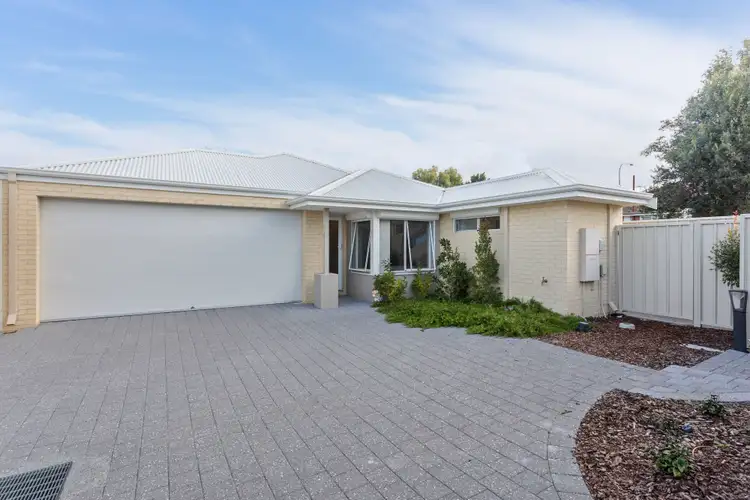 Main view of Homely villa listing, 4/11 Beaconsfield Street, St James WA 6102