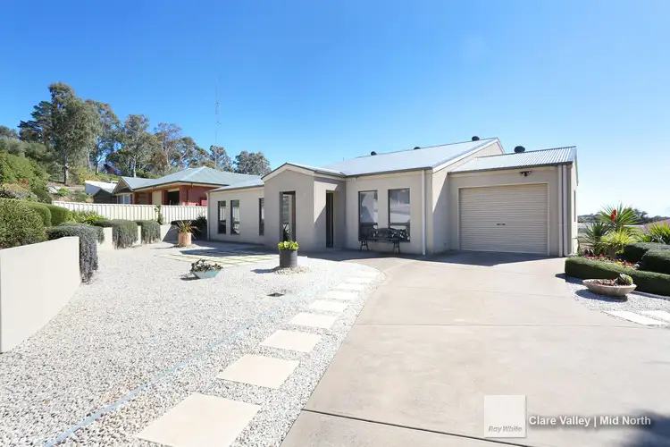 3 Bindarrah Road, Clare SA 5453