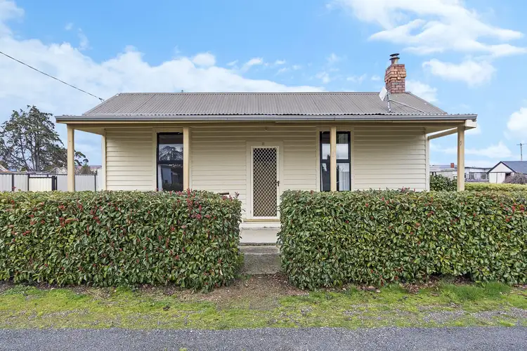 11 Church Street, Cressy TAS 7302