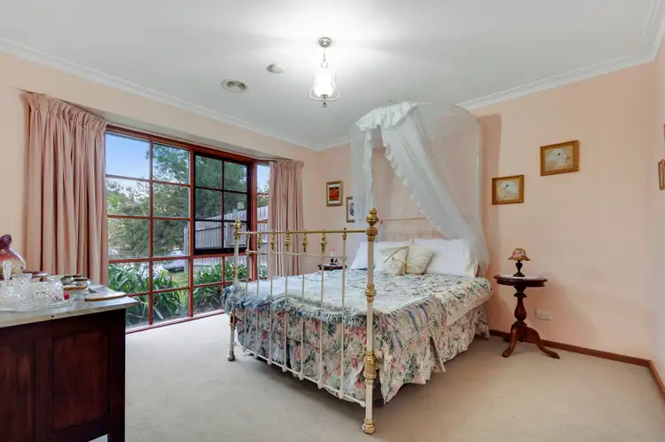 Fifth view of Homely house listing, 8 Melaleuca Court, Frankston VIC 3199