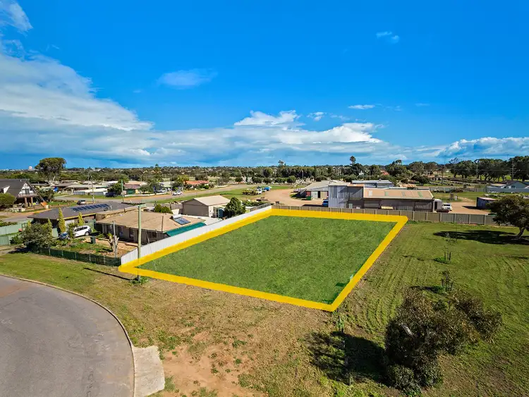 5 Woodman Street, Utakarra WA 6530