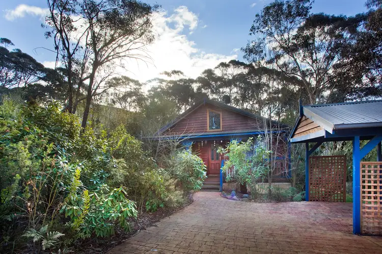 16 Sunbeam Avenue, Blackheath NSW 2785