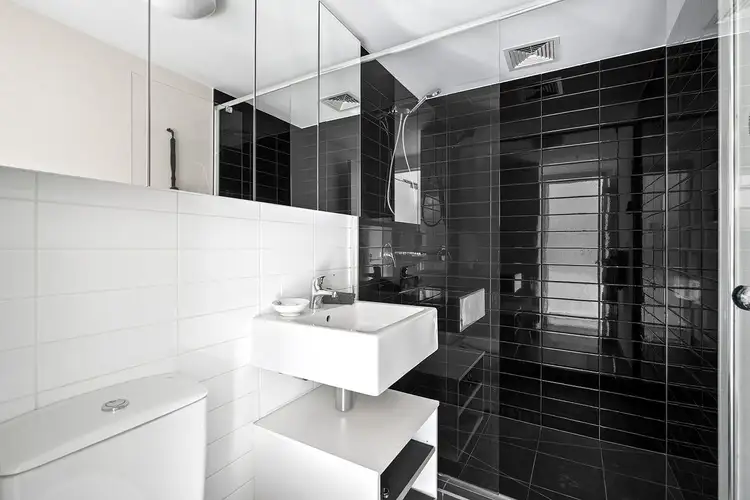 Fifth view of Homely apartment listing, 213/2 Willis Lane, Hampton VIC 3188