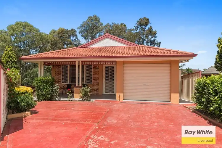 2B Sidney Place, Casula NSW 2170