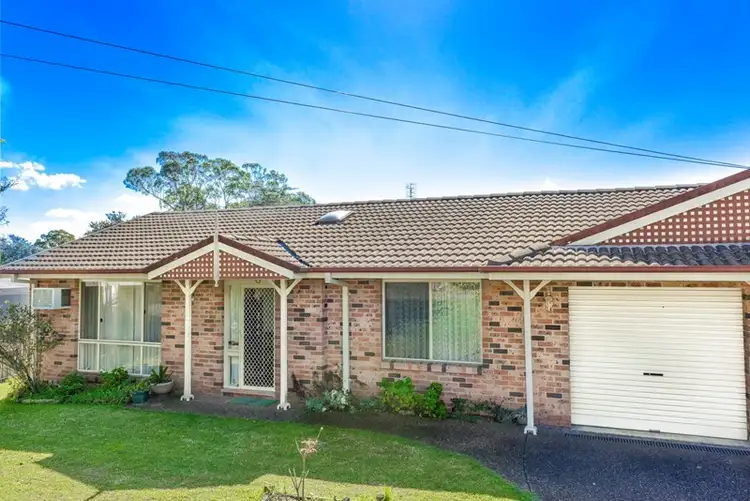 1/17 Leslie Parade, Saratoga NSW 2251