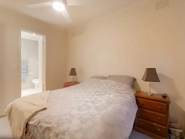 Sixth view of Homely house listing, 2 Landsdowne Court, Frankston VIC 3199