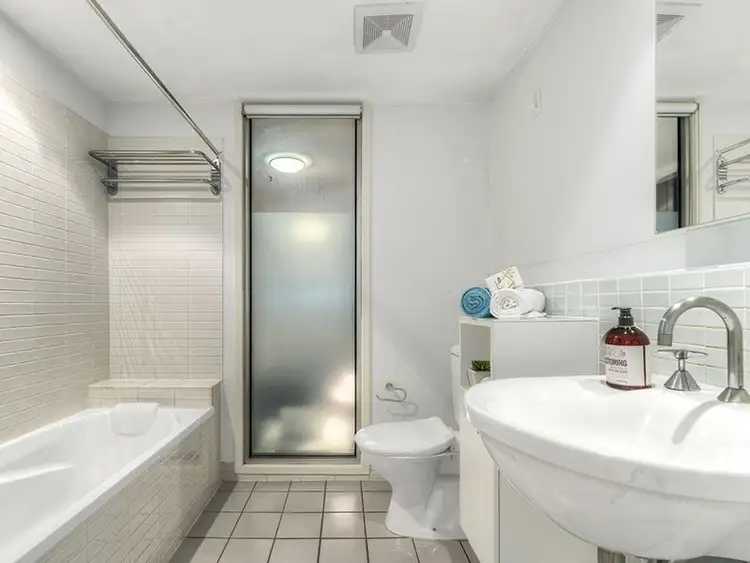 Seventh view of Homely apartment listing, 213/64 Macquarie Street, Teneriffe QLD 4005