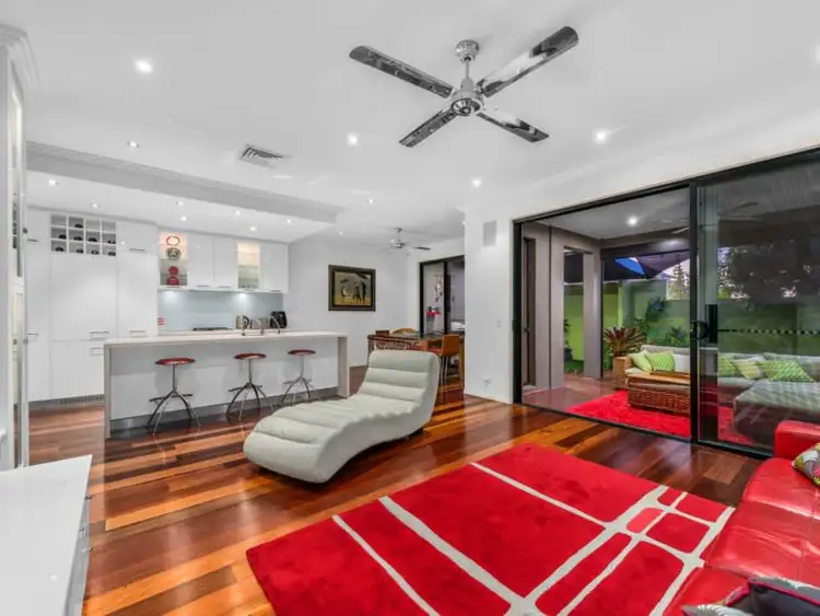 3/52 Pine Street, Bulimba QLD 4171