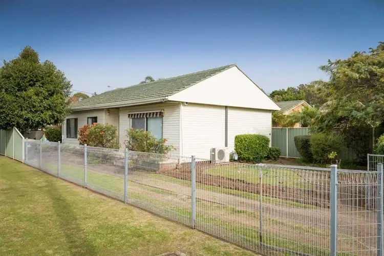 8 Kiara Place, Primbee NSW 2502