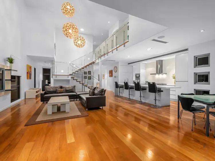 Second view of Homely house listing, 45 Katoomba Avenue, Hawthorne QLD 4171