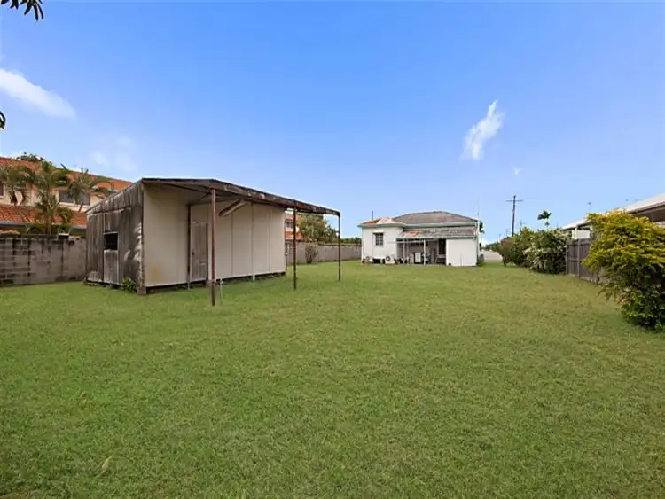 Main view of Homely house listing, 8 Vivian Street, Pimlico QLD 4812