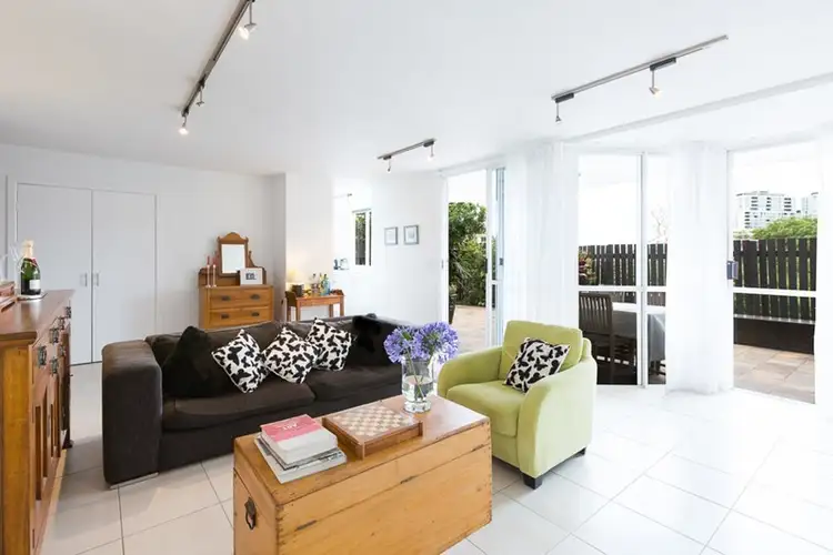 7/17 Whyenbah Street, Hamilton QLD 4007