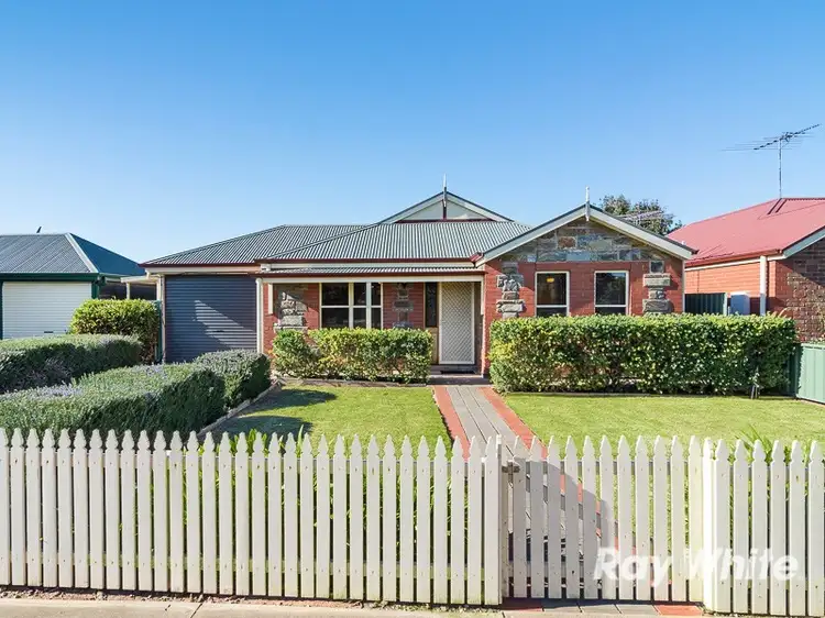 17 Hooper Road, Strathalbyn SA 5255