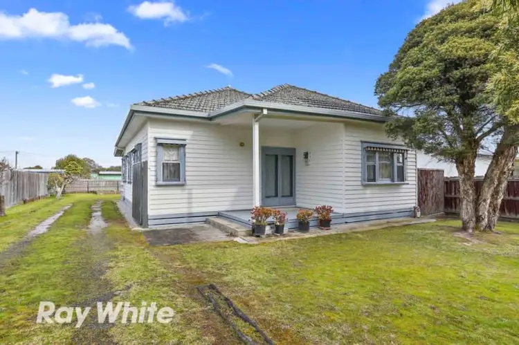 5 Dunstan Street, St Leonards VIC 3223