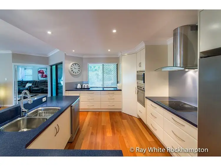 Third view of Homely house listing, 2 Foale Court, Kawana QLD 4701