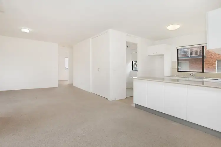 Fourth view of Homely unit listing, 3/41 Soldiers Point Road, Soldiers Point NSW 2317