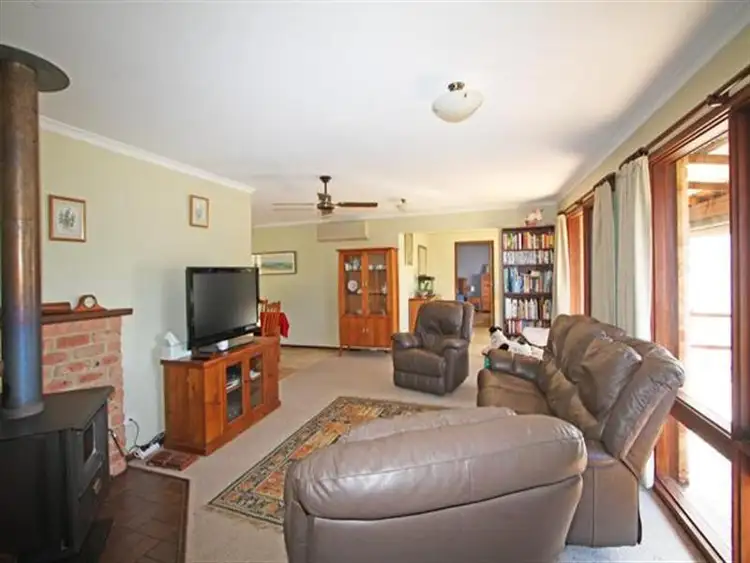Fifth view of Homely rural property listing, 400 Weeroona Drive, Wamboin NSW 2620
