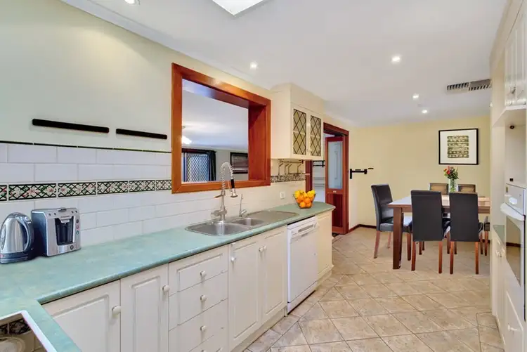 Seventh view of Homely house listing, 8 Pearl Court, Hope Valley SA 5090
