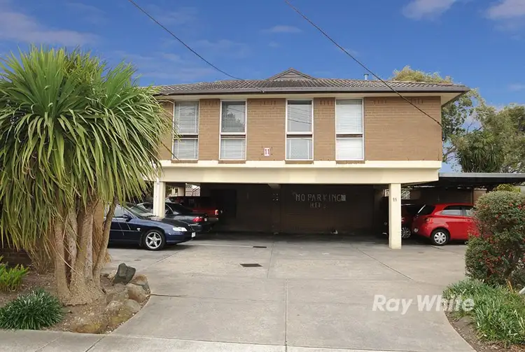 8/11 Leonard Avenue, Noble Park VIC 3174
