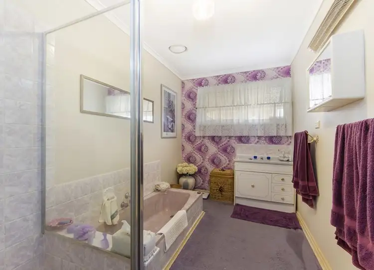 Seventh view of Homely house listing, 8 Walter Street, St Albans VIC 3021