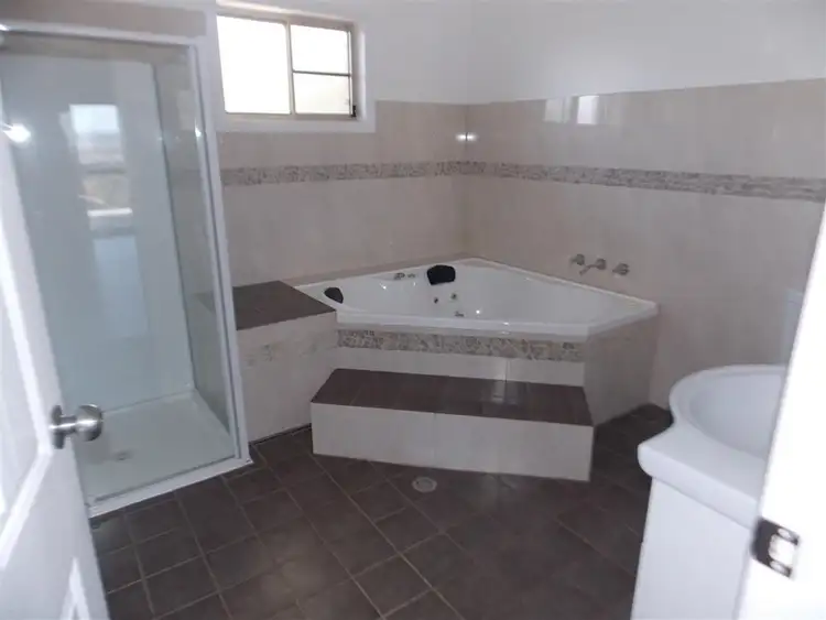 Second view of Homely house listing, 15 Glenwarrie Place, Parkes NSW 2870