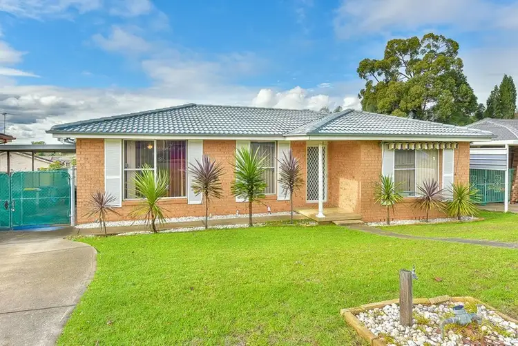 37 Bannockburn Avenue, St Andrews NSW 2566