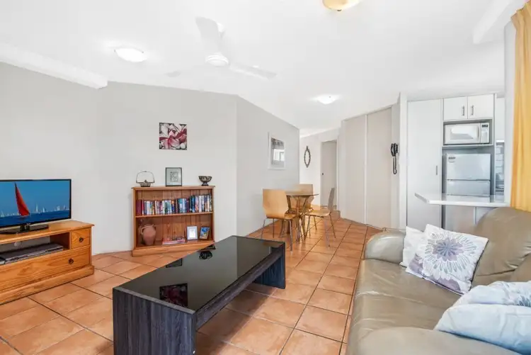 Fifth view of Homely unit listing, 5/104 River Esplanade, Mooloolaba QLD 4557