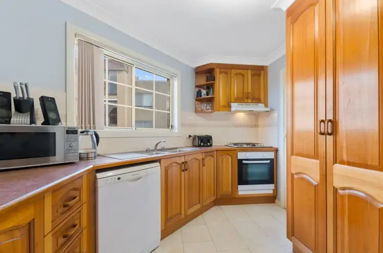 4/9-11 Russell Street, Woonona NSW 2517