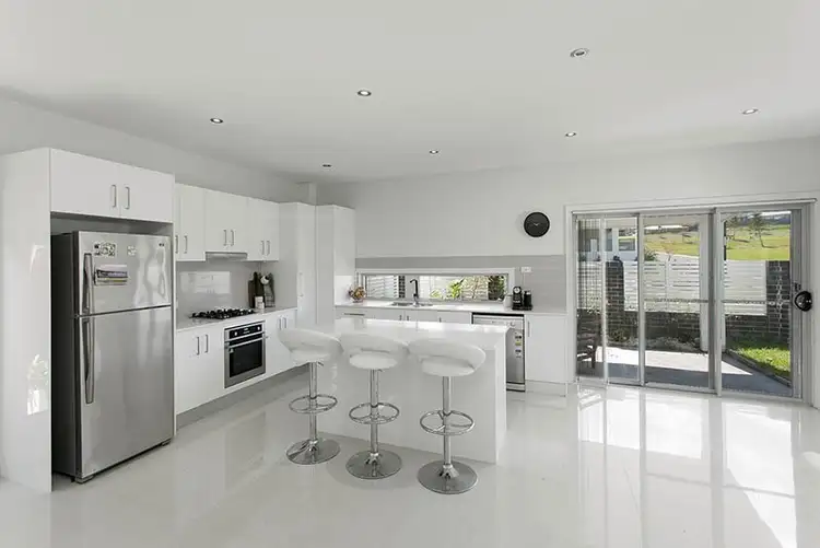 Fourth view of Homely house listing, 7 Rosemont Circuit, Flinders NSW 2529