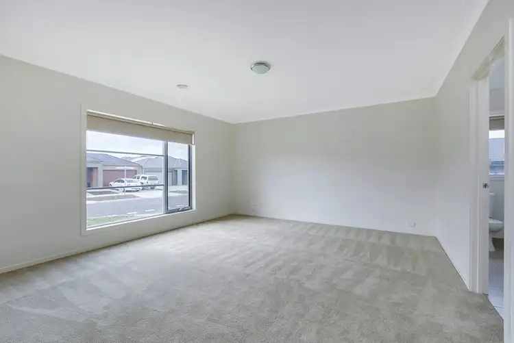 Fifth view of Homely house listing, 11 Allessi Avenue, Epping VIC 3076