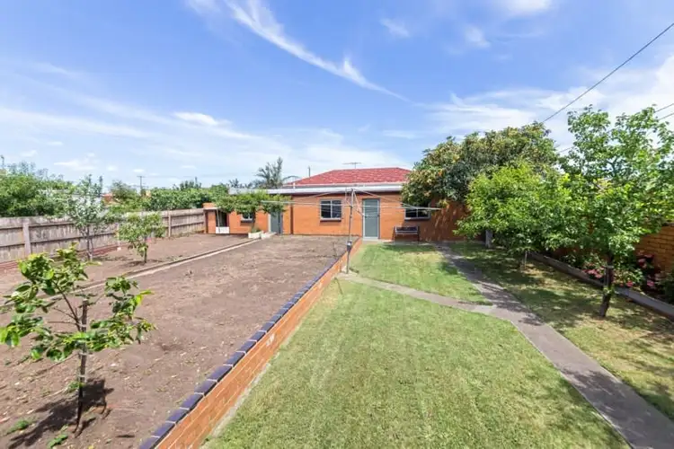 Seventh view of Homely house listing, 1 Waratah Street, Thomastown VIC 3074