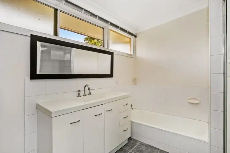 Seventh view of Homely house listing, 4 Ingham Street, Oxley QLD 4075