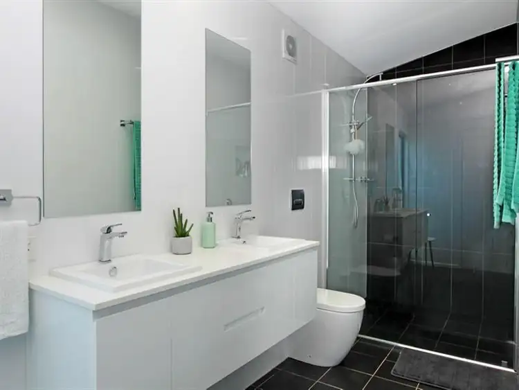 Sixth view of Homely house listing, 20 Banool Circuit, Bomaderry NSW 2541