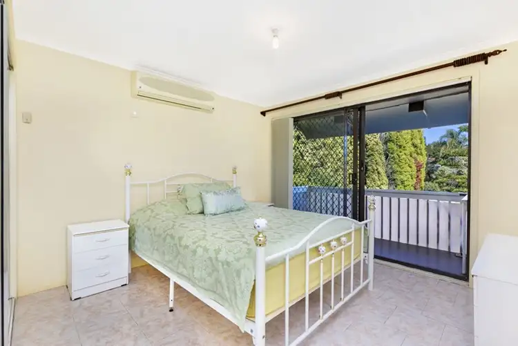 Fifth view of Homely house listing, 4 Ferraro Close, Edensor Park NSW 2176