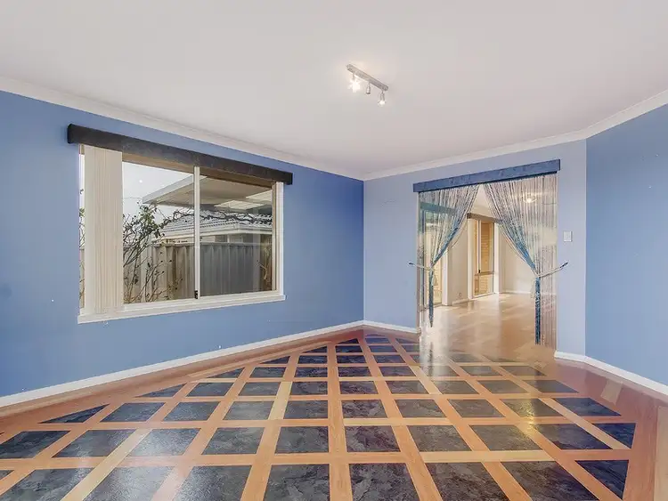 Sixth view of Homely house listing, 18 Hueston Lookout, Leda WA 6170